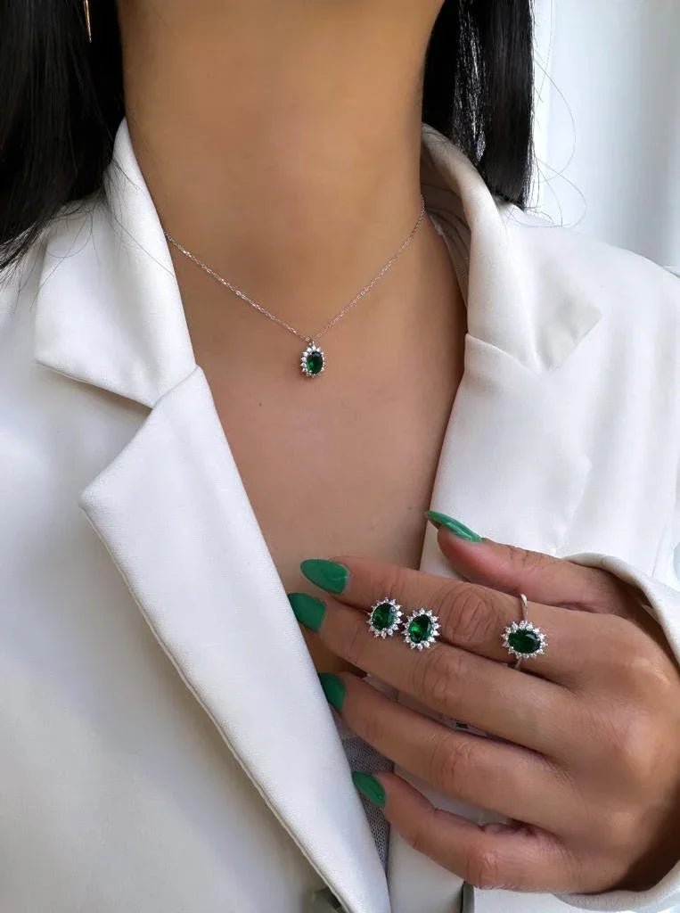 עגילי כסף 925 צמודים – מראה קלאסי ועדין - | Kalimira Jewelry | תכשיטי כסף Kalimira | إكسسوارات فضة Kalimira